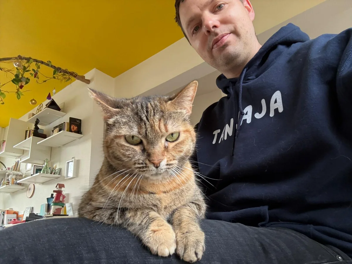 Christian van Kattenoppas Enschede met kat